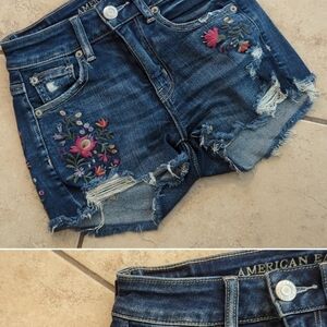 American Eagle Hi-Rise Shortie Floral Distressed High Waist Denim Jean Short - 0